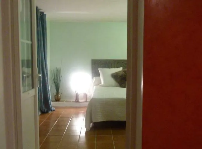 Chez Nous Bed & Breakfast